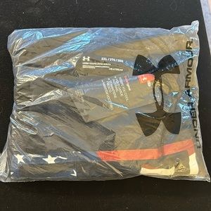 NWT Men’s Under Armour T-Shirt